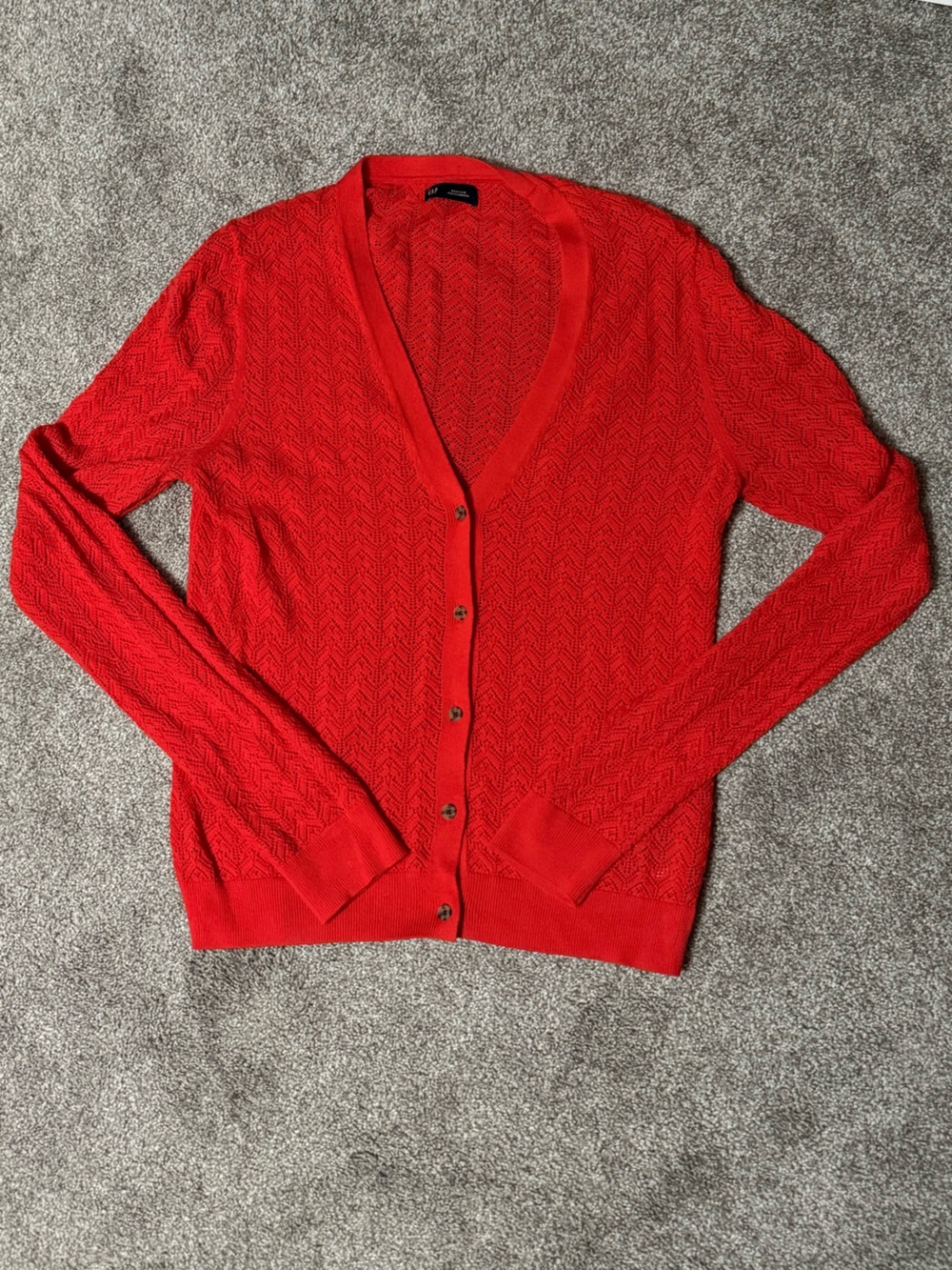 GAP Women’s Cardigan Sweater, Bright Red V-Neck Pointelle Knit, Size Medium EUC